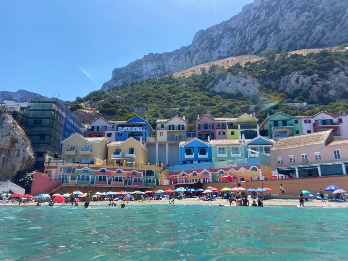 Unique Waterfront Duplex On The Mediterranean - Caleta, Catalan Bay ジブラルタル エクステリア 写真